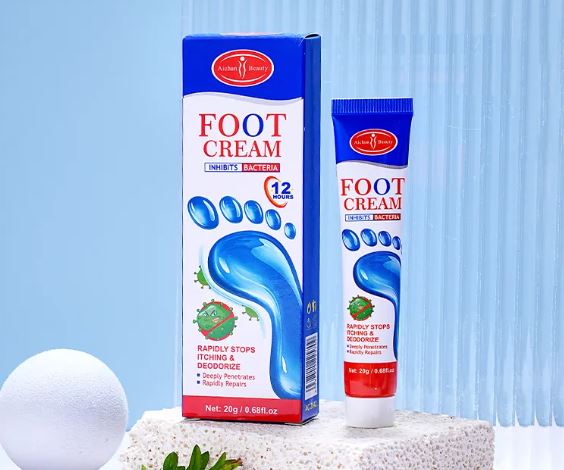 Aichun Beauty Moisturizing Foot Cream, Dead Skin Care Cream, Foot Removal Cream For Cracked Heels 20g Ac2042