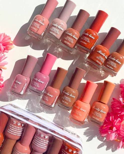 Made Love Colors Permanent Nail Polish 12pcs Pack For Women (random Color)