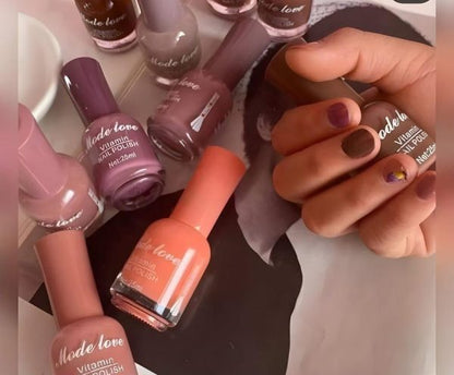 Made Love Colors Permanent Nail Polish 12pcs Pack For Women (random Color)